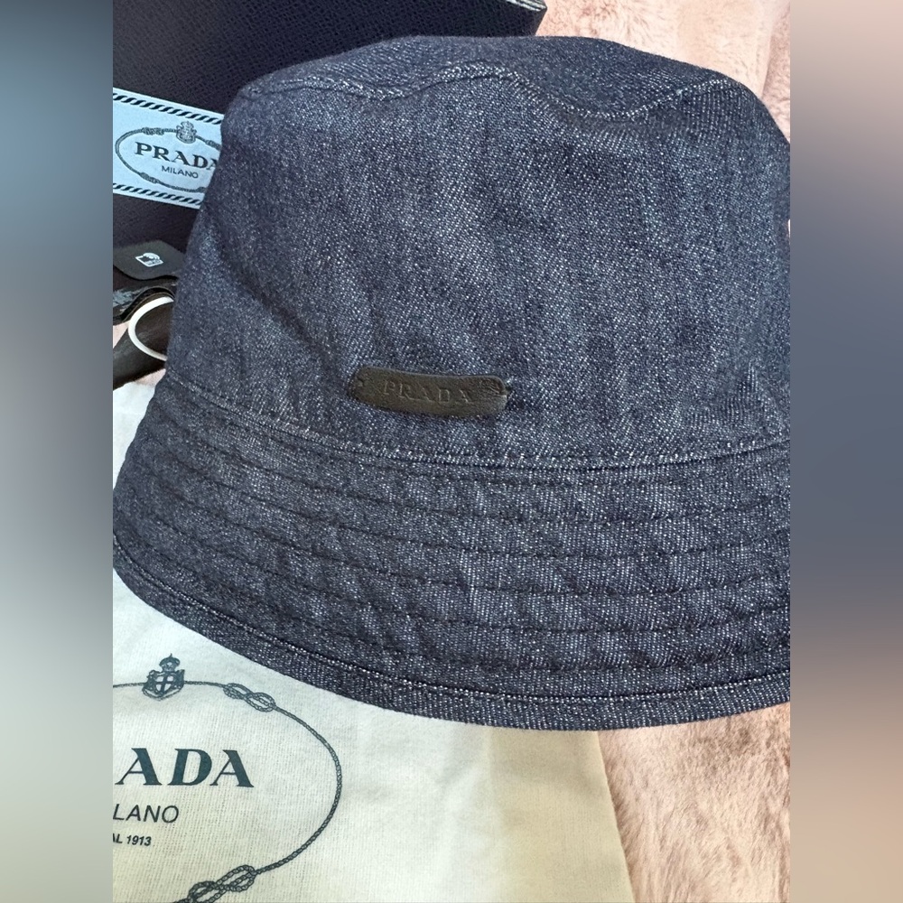 Prada Nylon& Denim reversible Black Bucket Hat - Picture 4 of 7